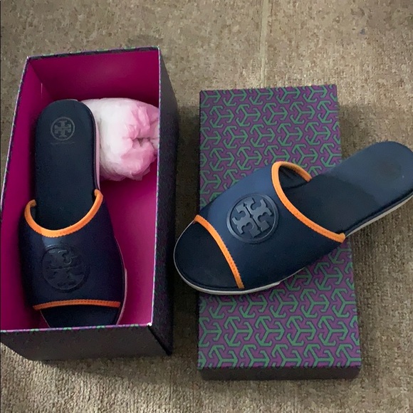 Tory Burch slides - Picture 2 of 4